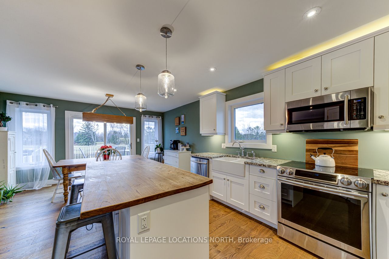 6 Deanna Drive