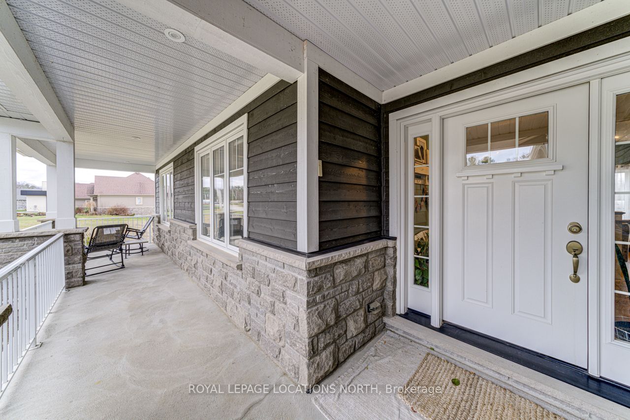 6 Deanna Drive
