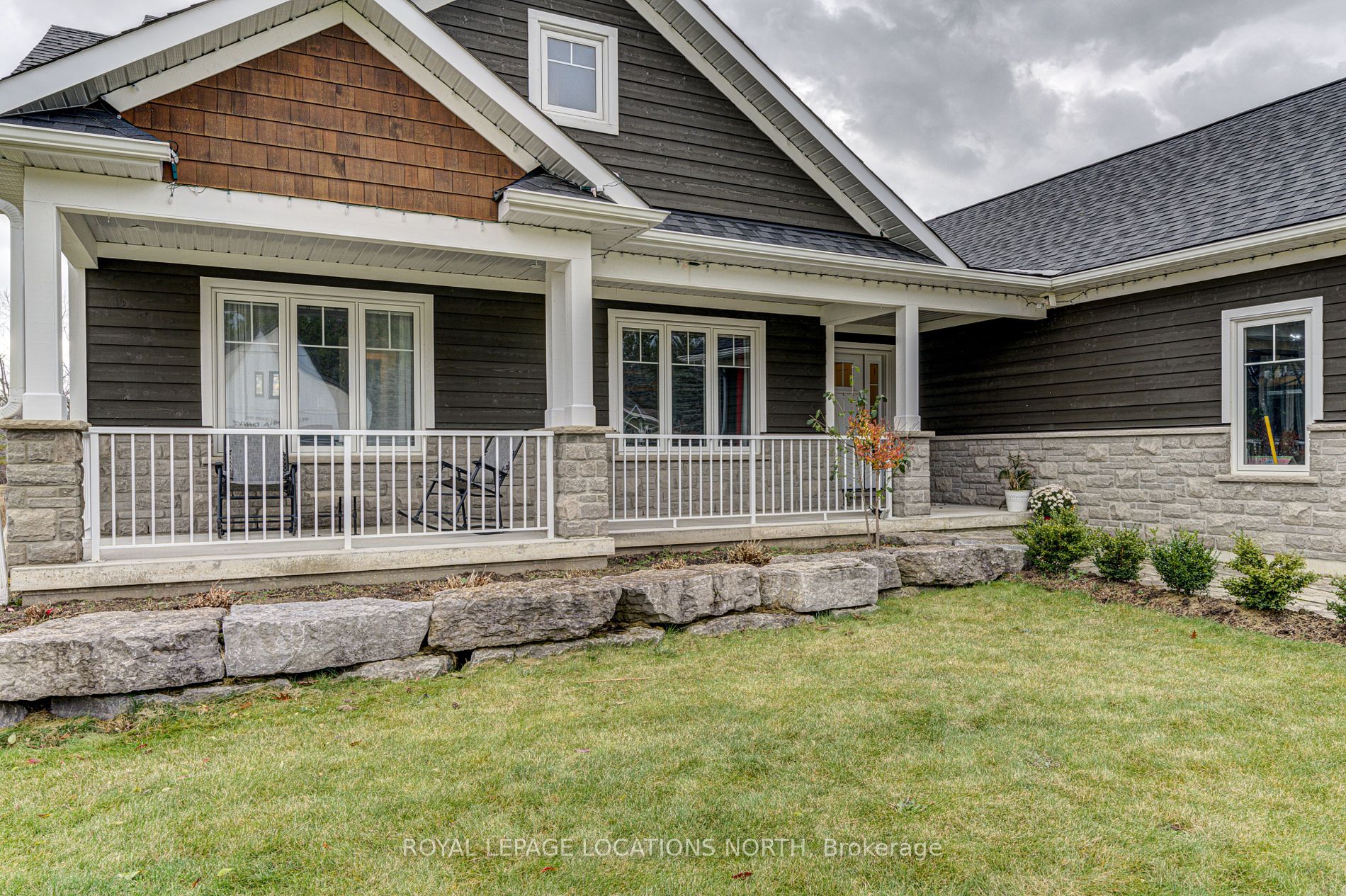 6 Deanna Drive