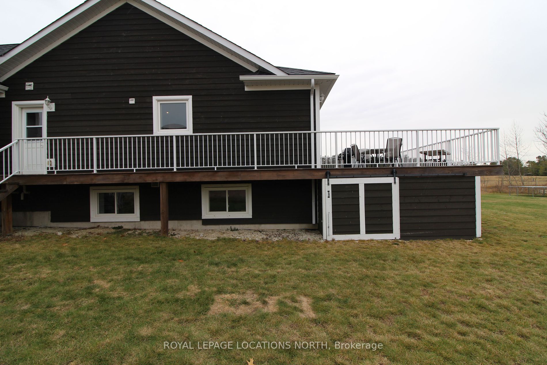 6 Deanna Drive