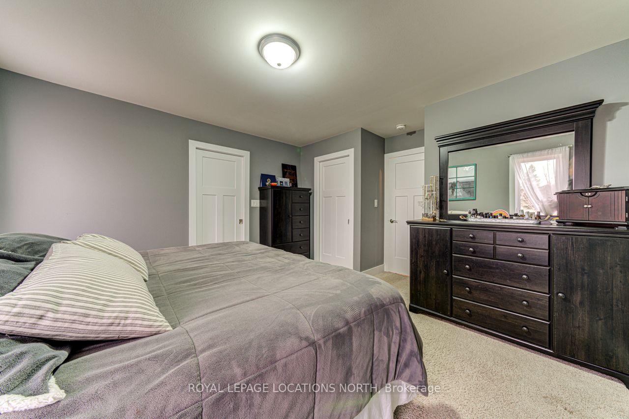 6 Deanna Drive