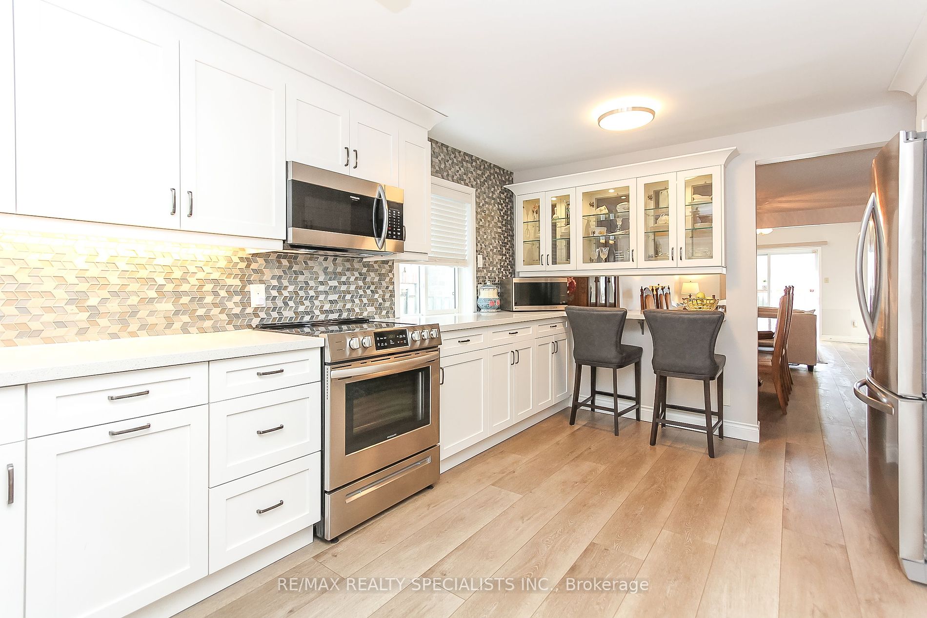 338 Oxbow Park Drive