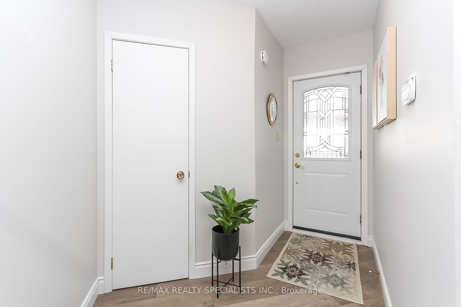 338 Oxbow Park Drive