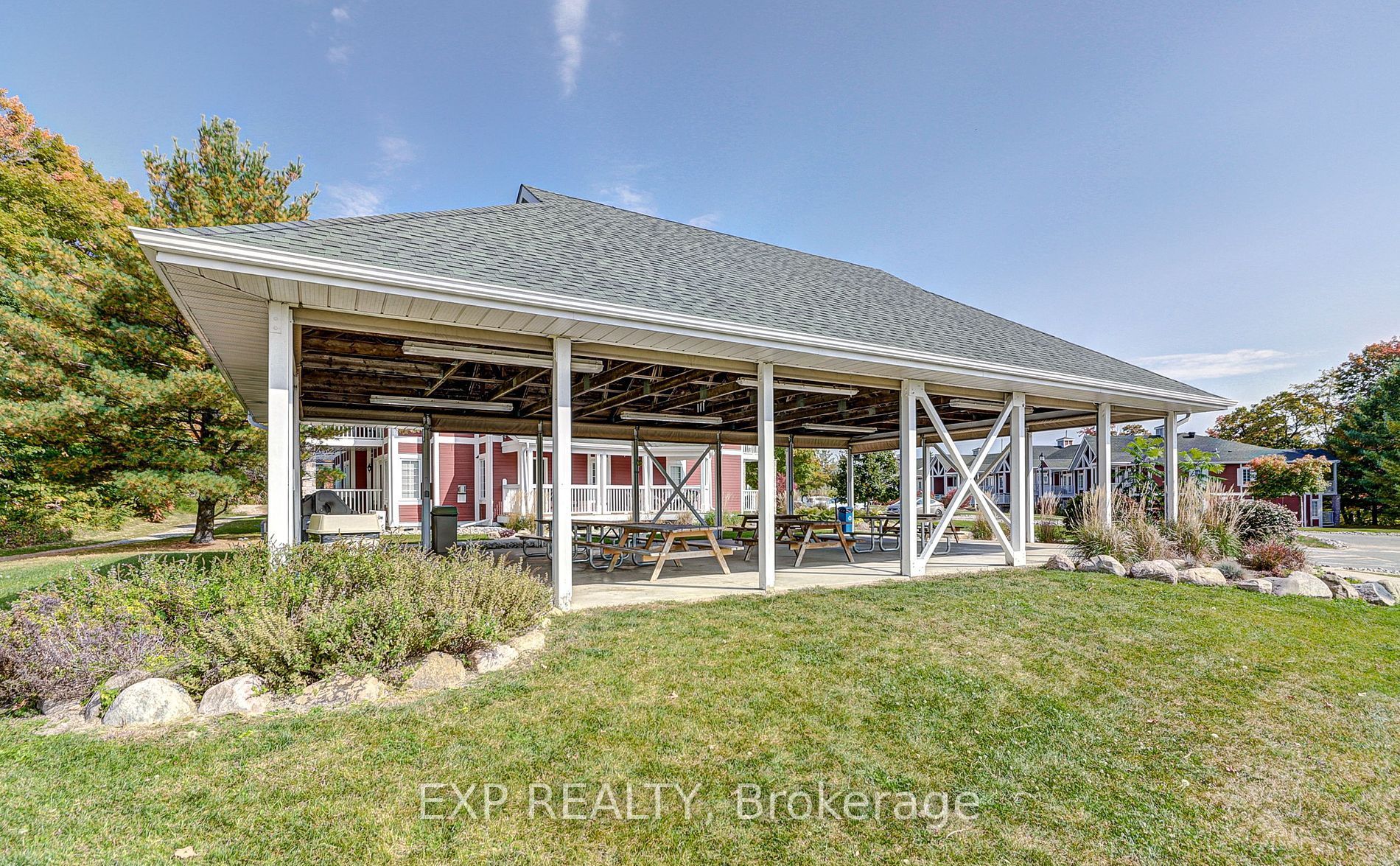 90 Hihgland Drive, #2304