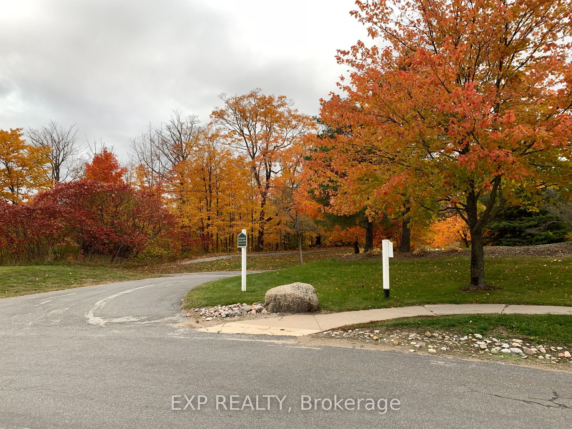 90 Hihgland Drive, #2304