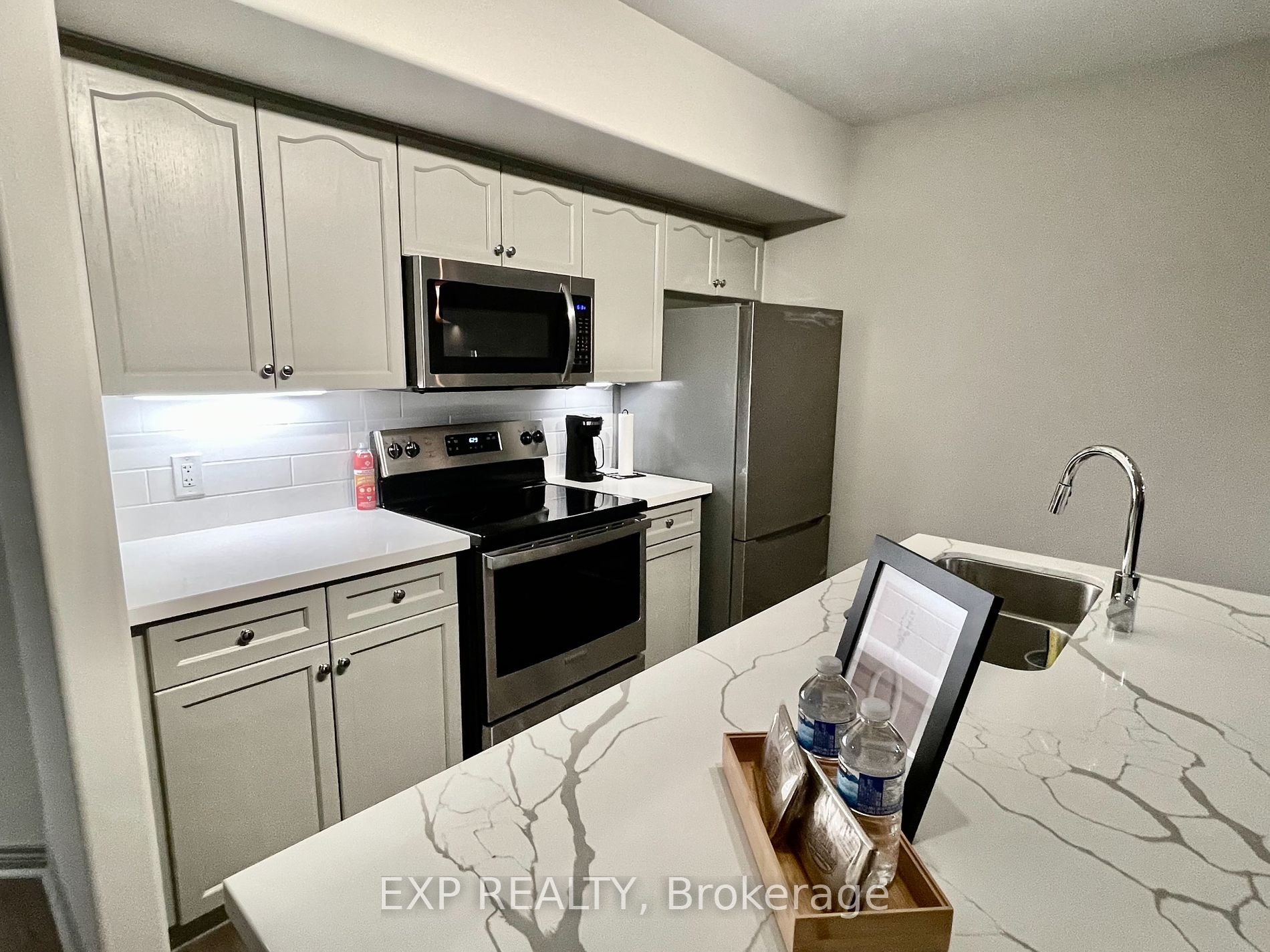 90 Hihgland Drive, #2304