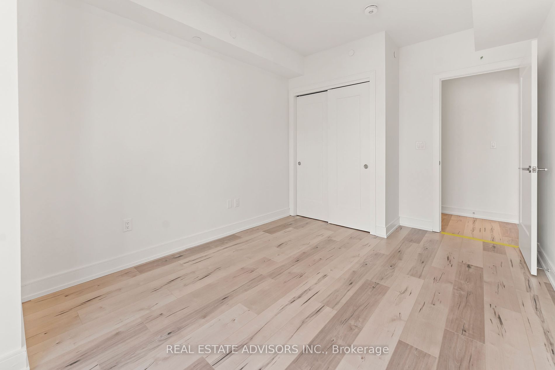 185 Dunlop Street E, #722