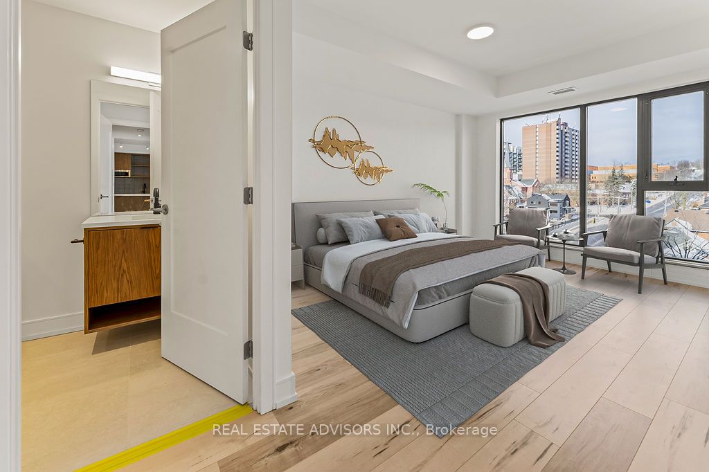 185 Dunlop Street E, #722