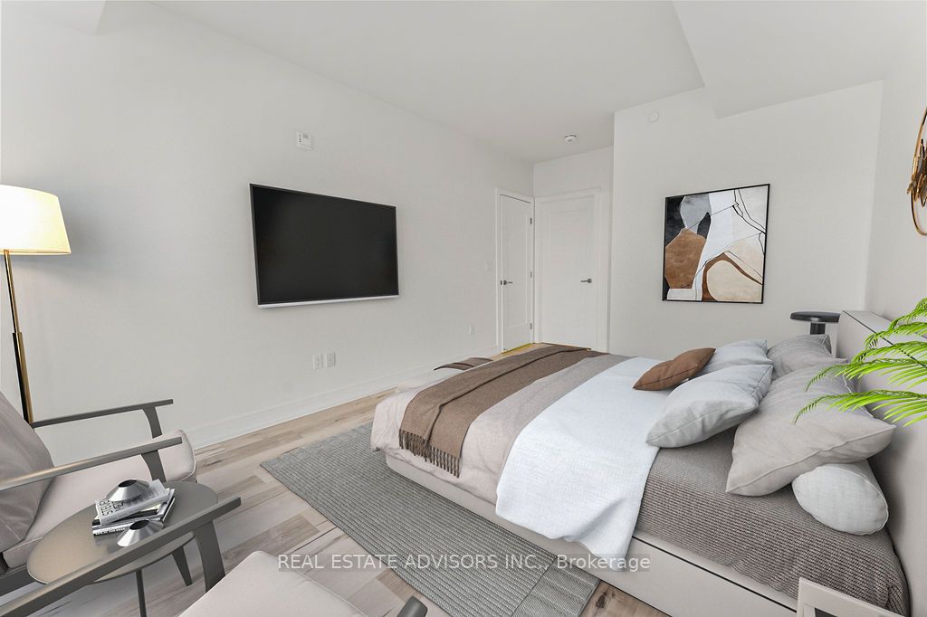 185 Dunlop Street E, #722