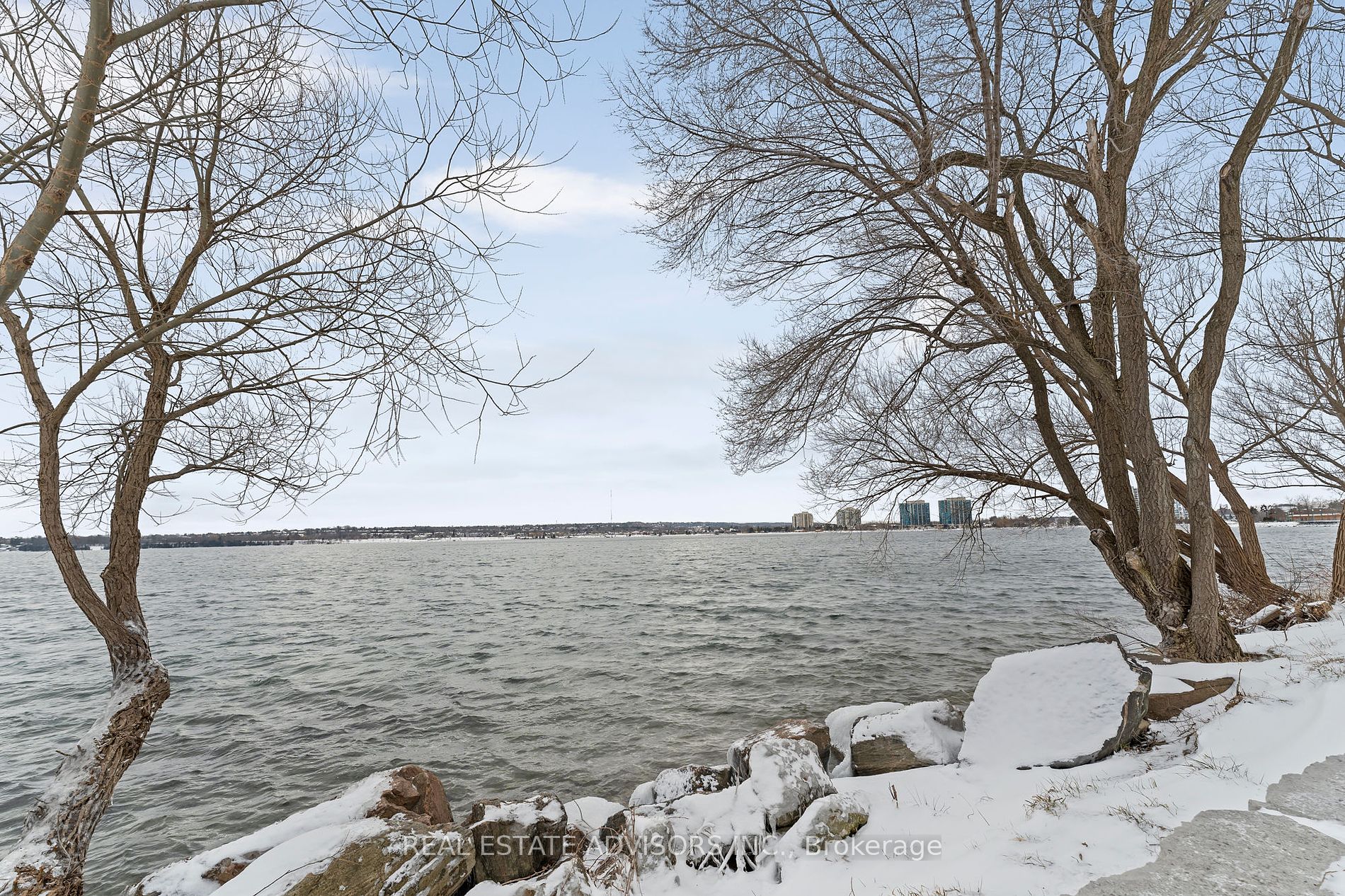 185 Dunlop Street E, #722