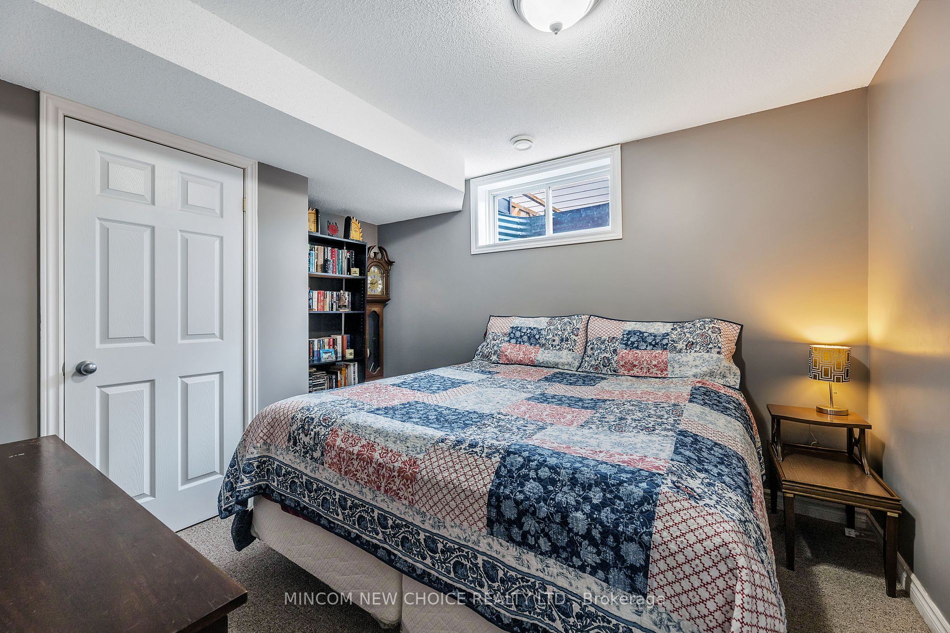 19 Glenview Ave