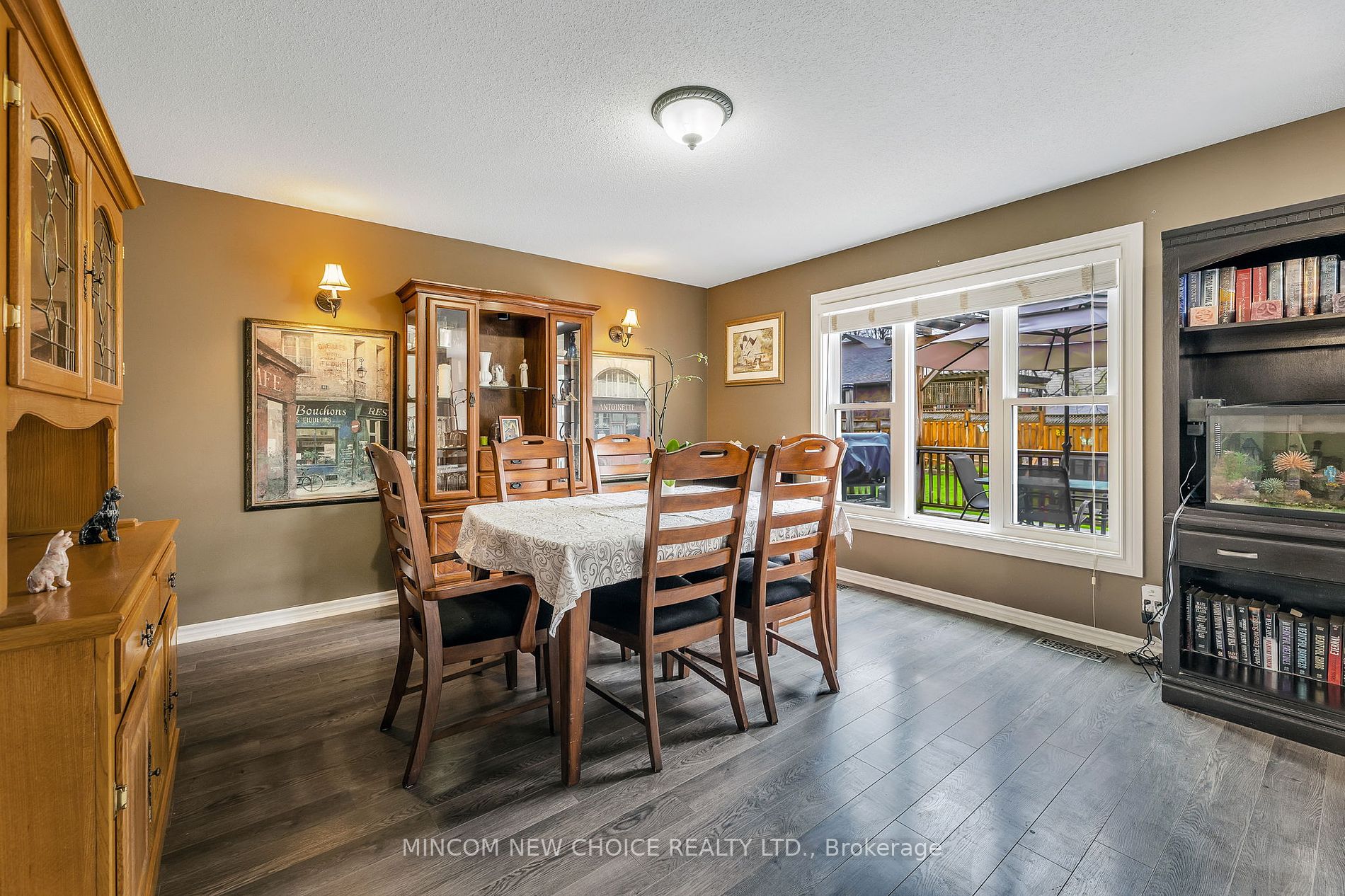 19 Glenview Ave