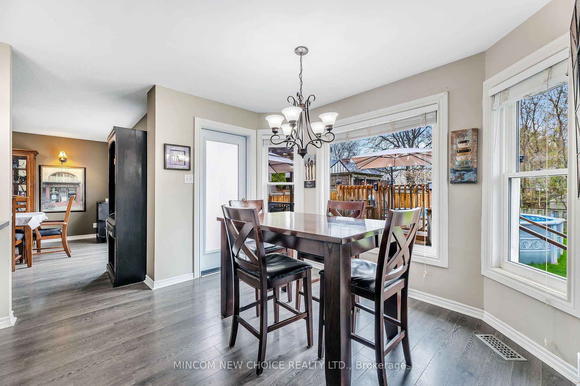 19 Glenview Ave