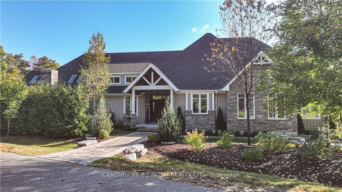 2 RIDGEWOOD Court