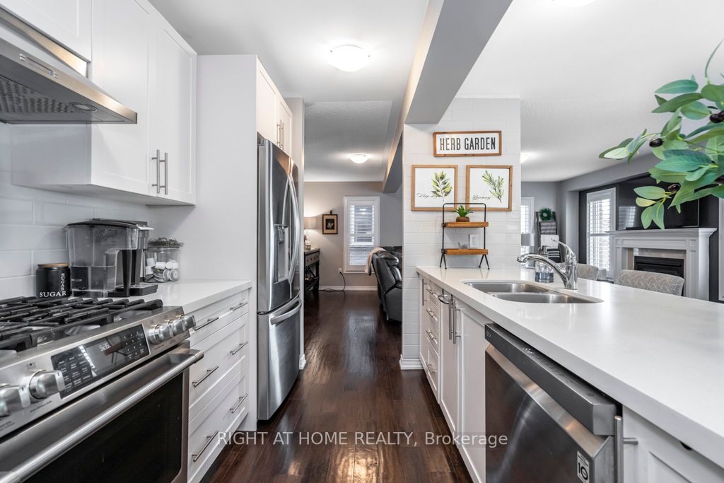 172 Birkhall Pl