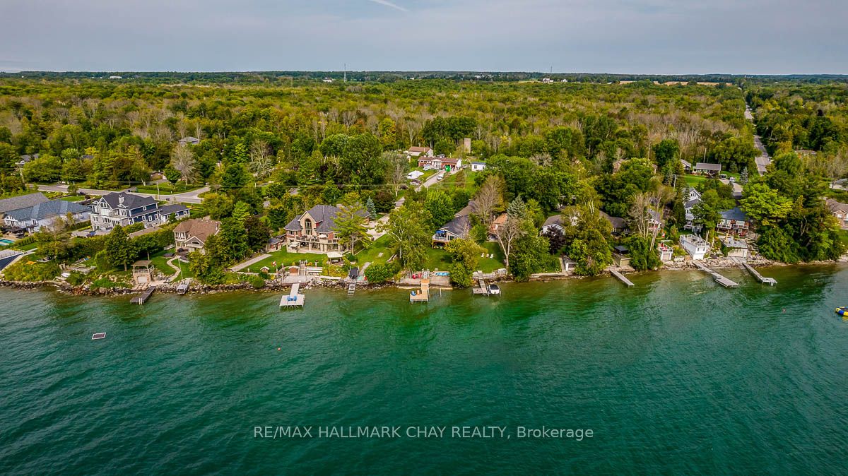 1069 Lakeshore Road E