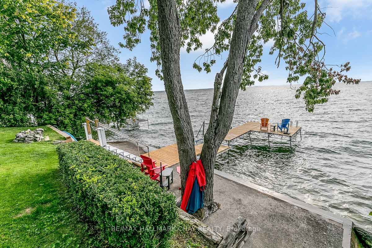 1069 Lakeshore Road E