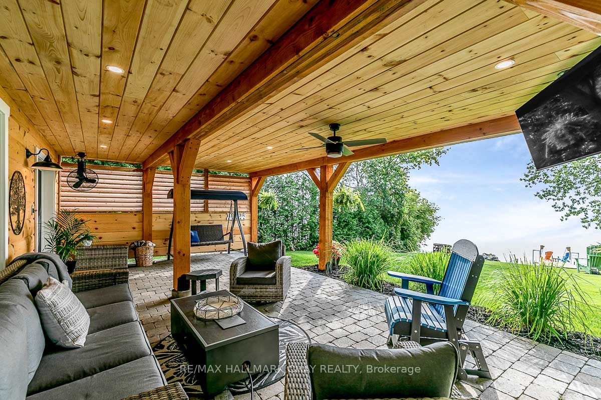 1069 Lakeshore Road E