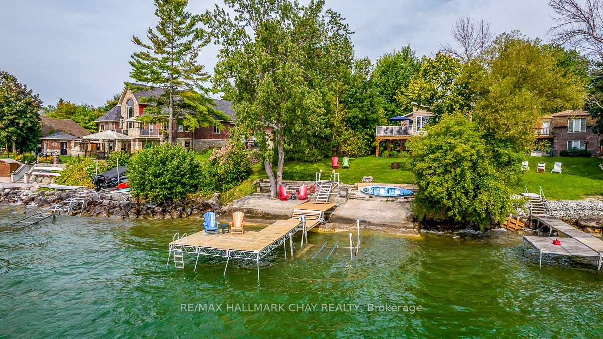 1069 Lakeshore Road E