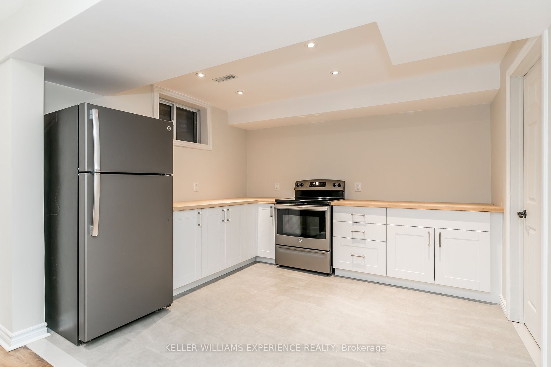 33 Glen Oak Crt