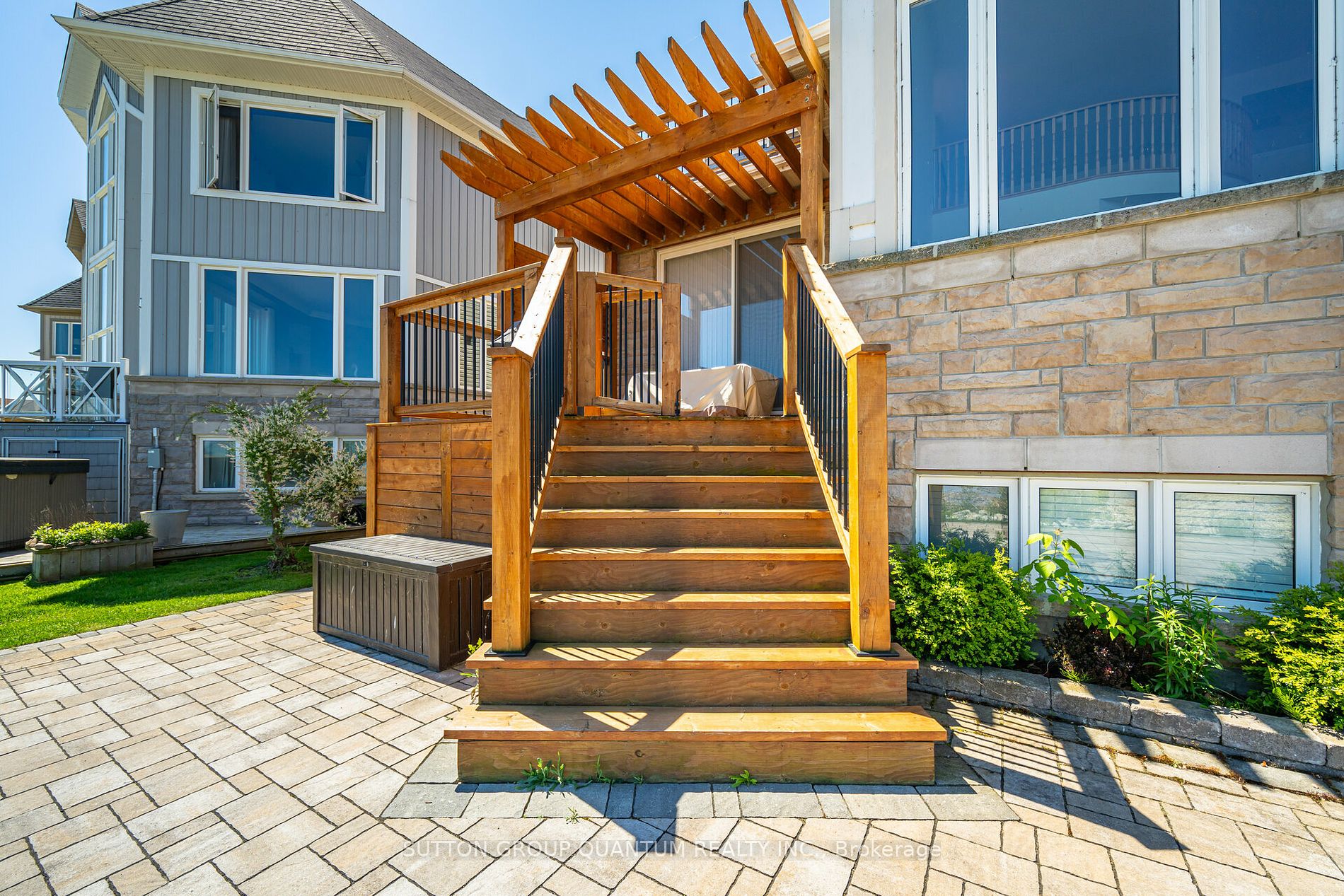 25 Waterview Road