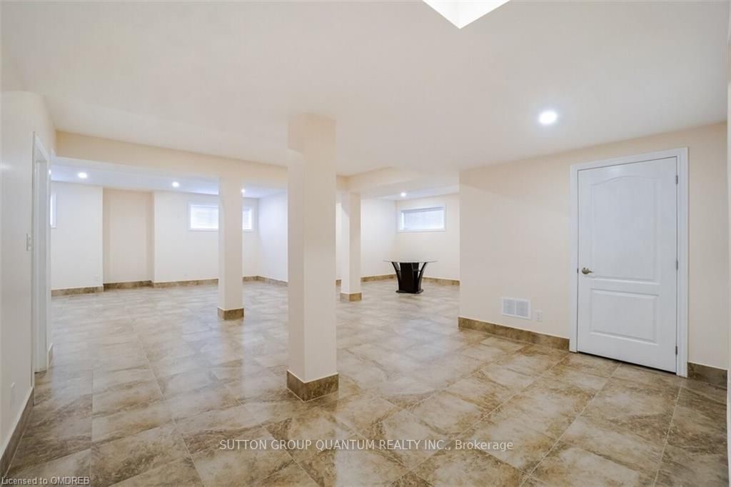 25 Waterview Road