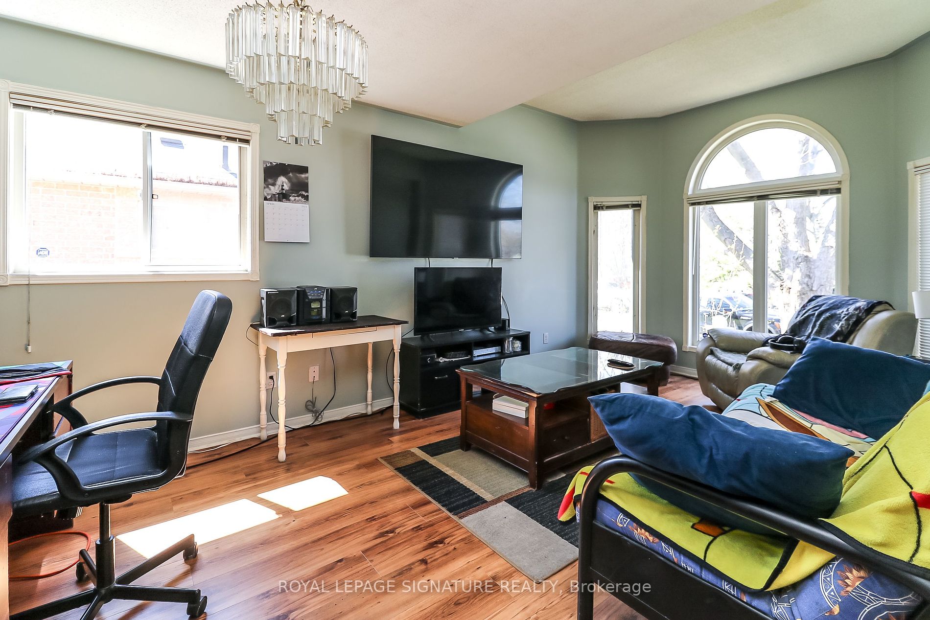 3 Brillinger Drive