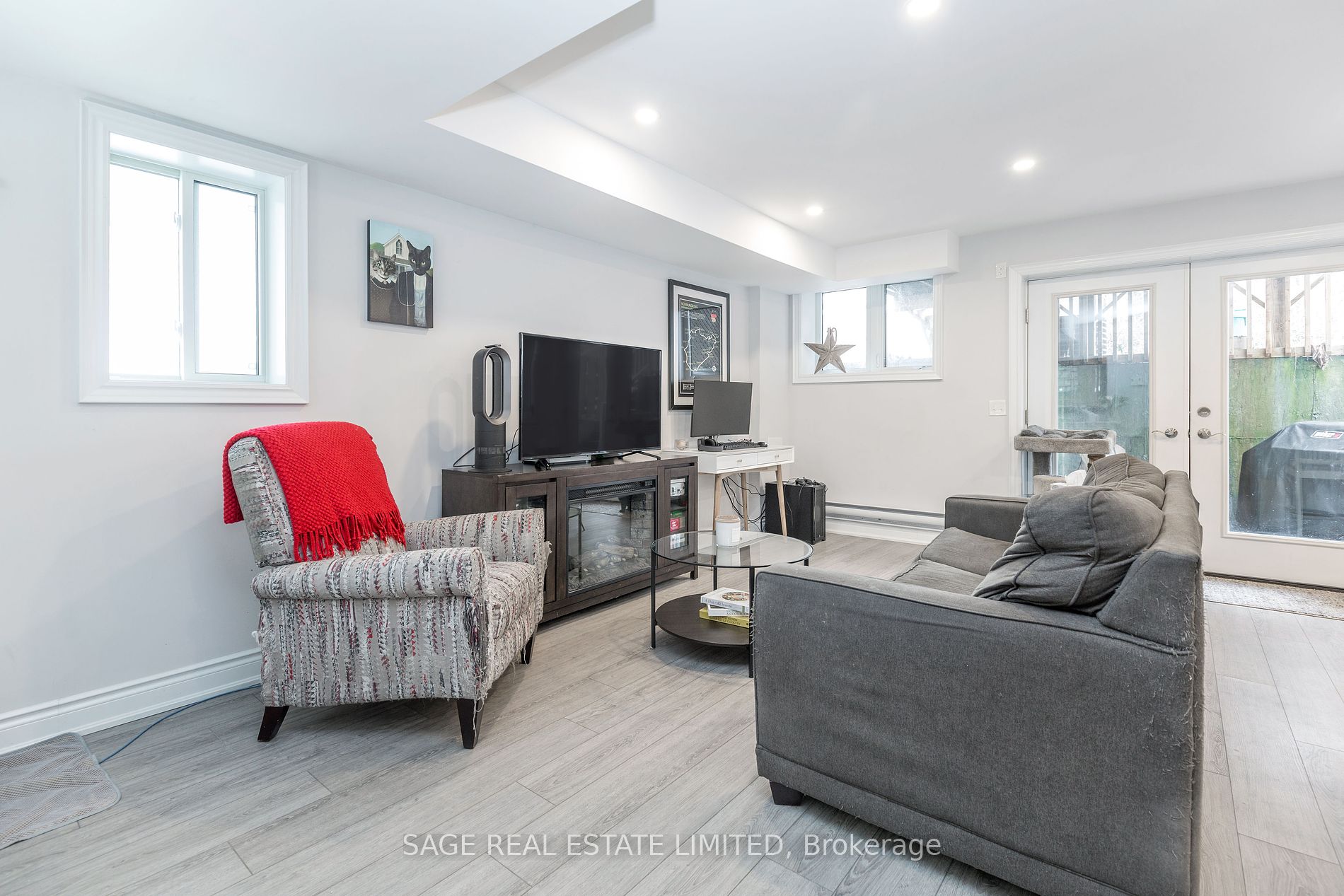 187 Patterson Rd
