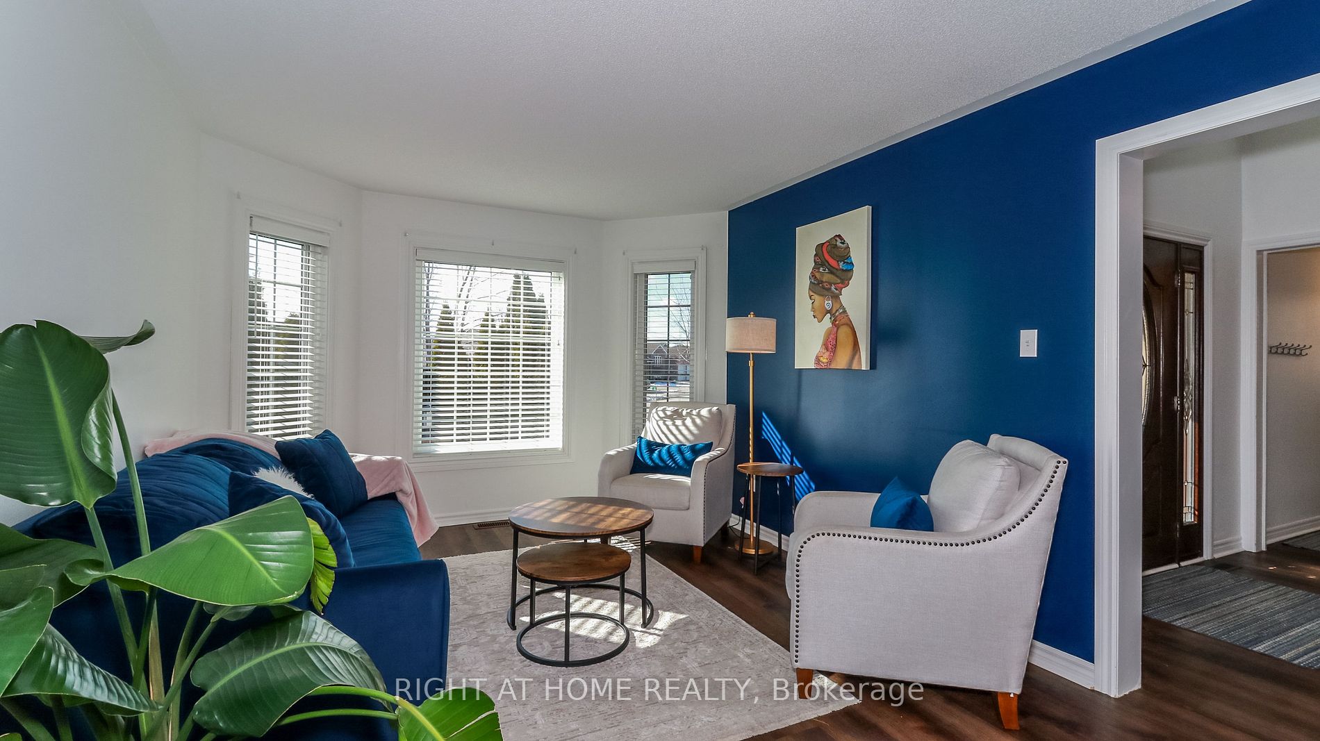 39 WHITFIELD Crescent