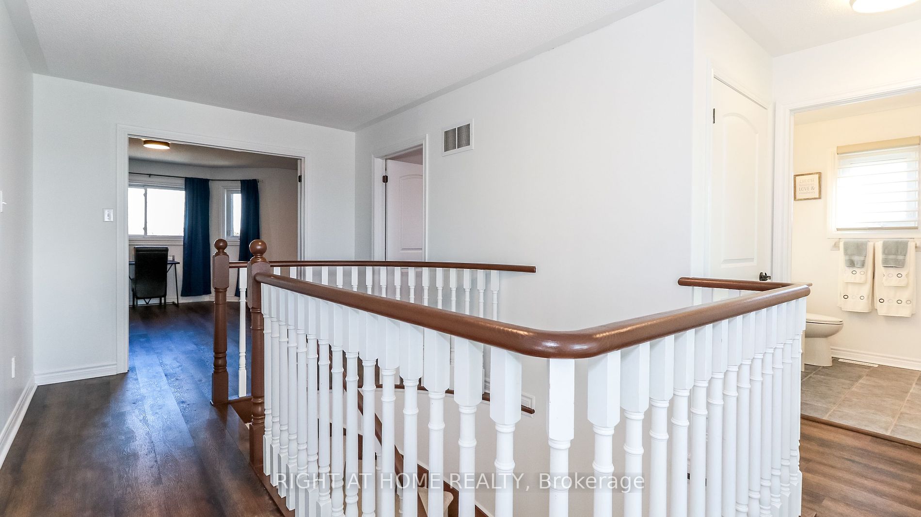 39 WHITFIELD Crescent