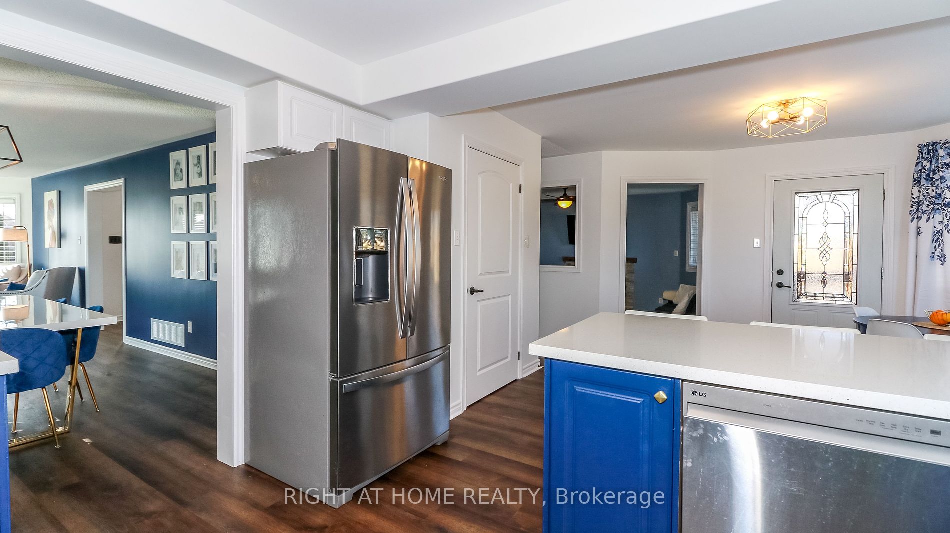 39 WHITFIELD Crescent