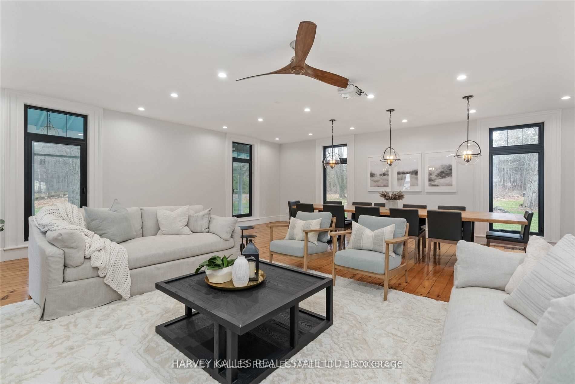 2 Black Forest Lane