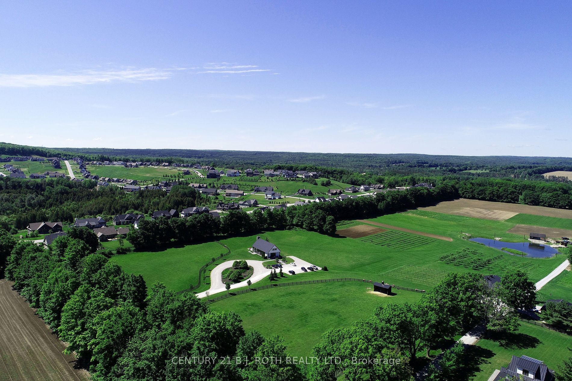 24 Oldenburg Crt