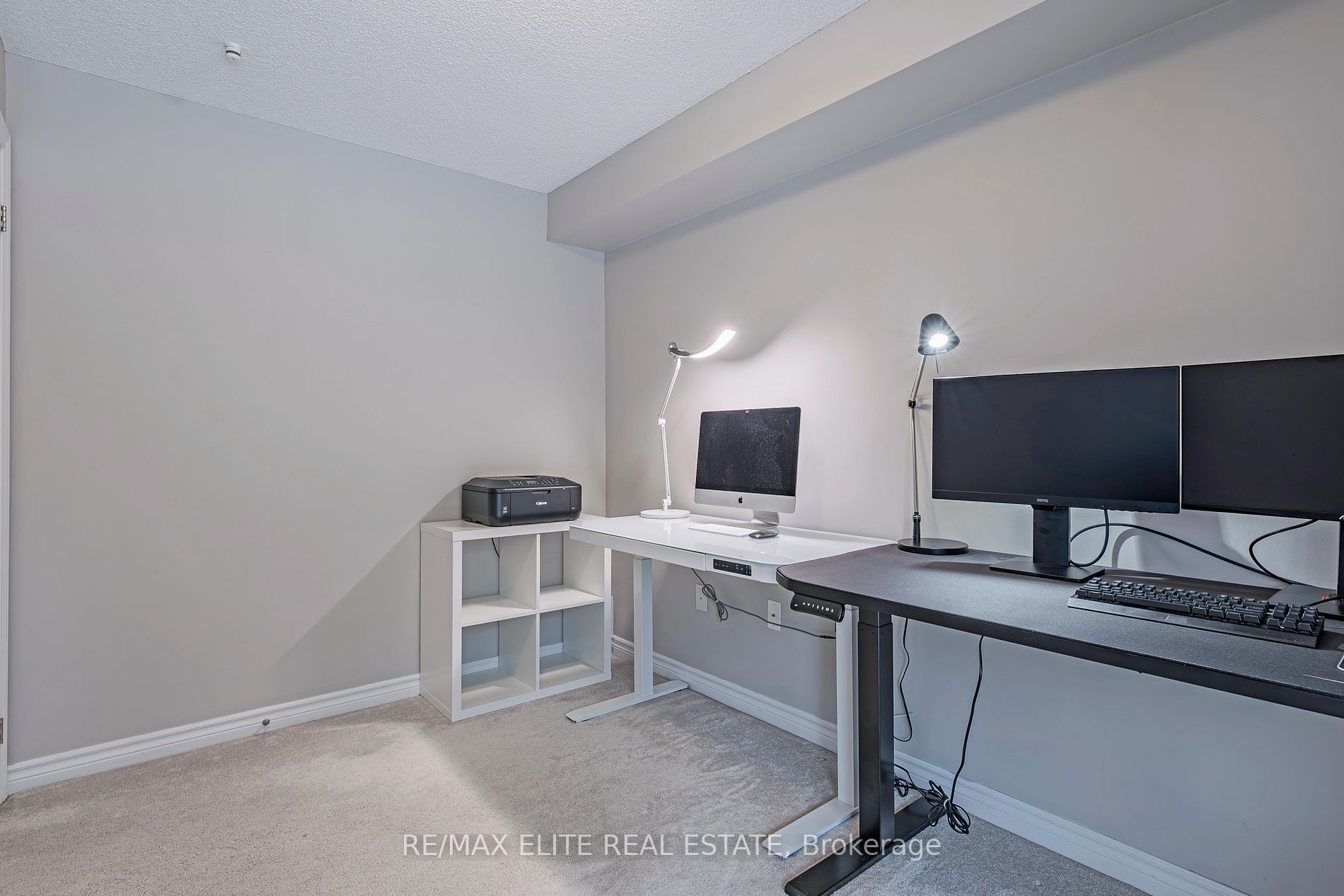 57 Ferndale Dr S, #9