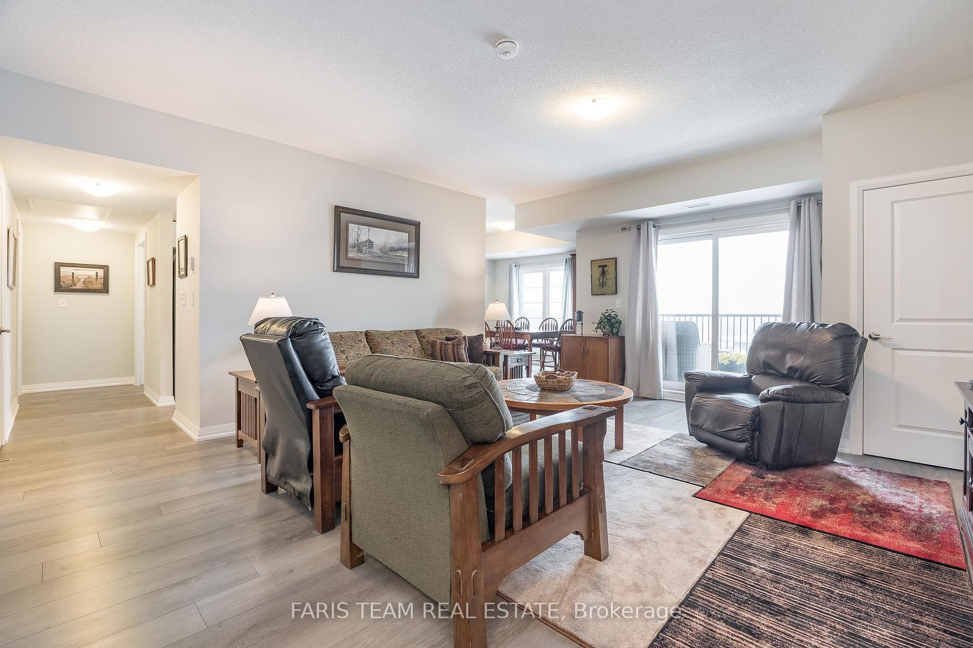 54 Koda St, #402