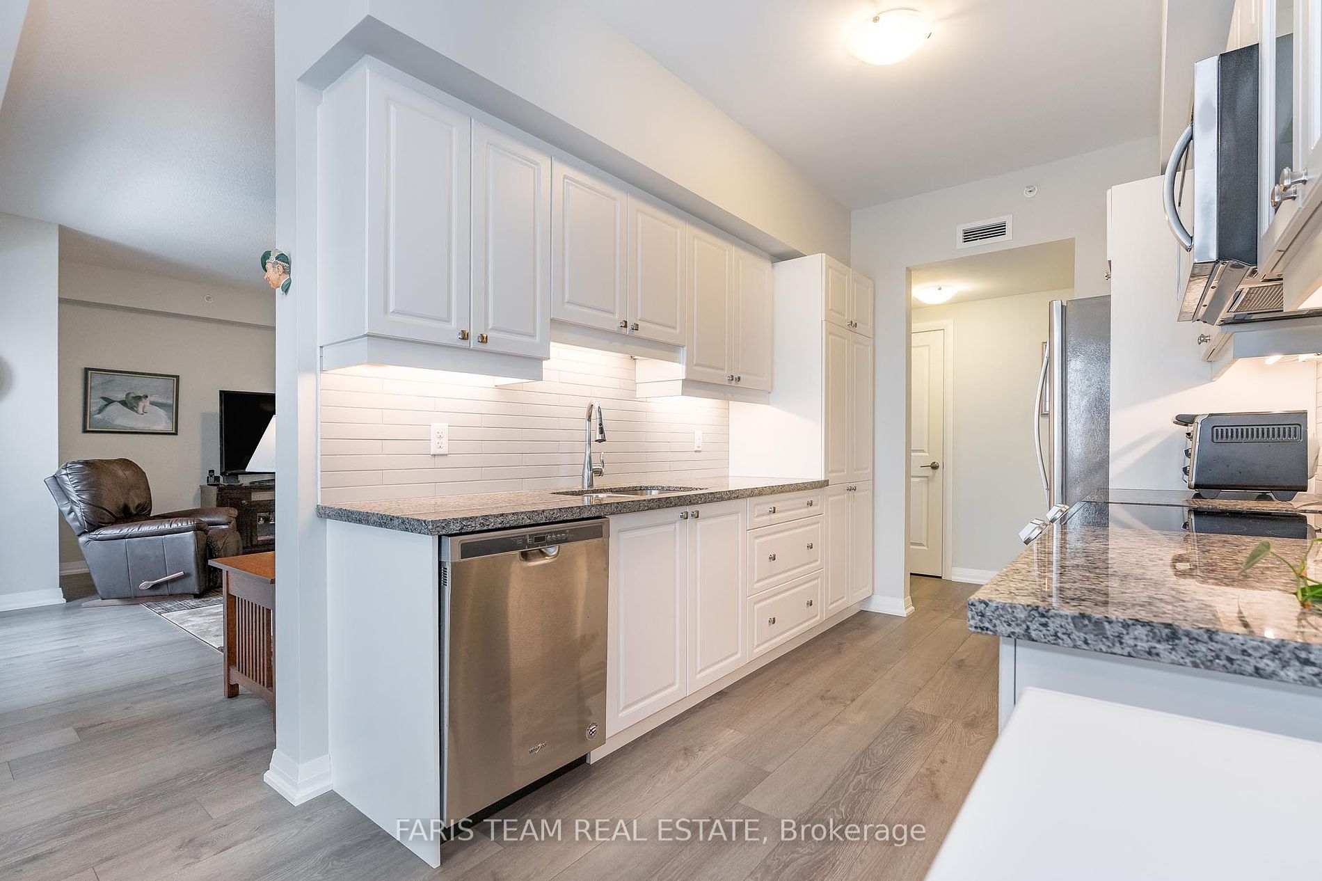 54 Koda St, #402