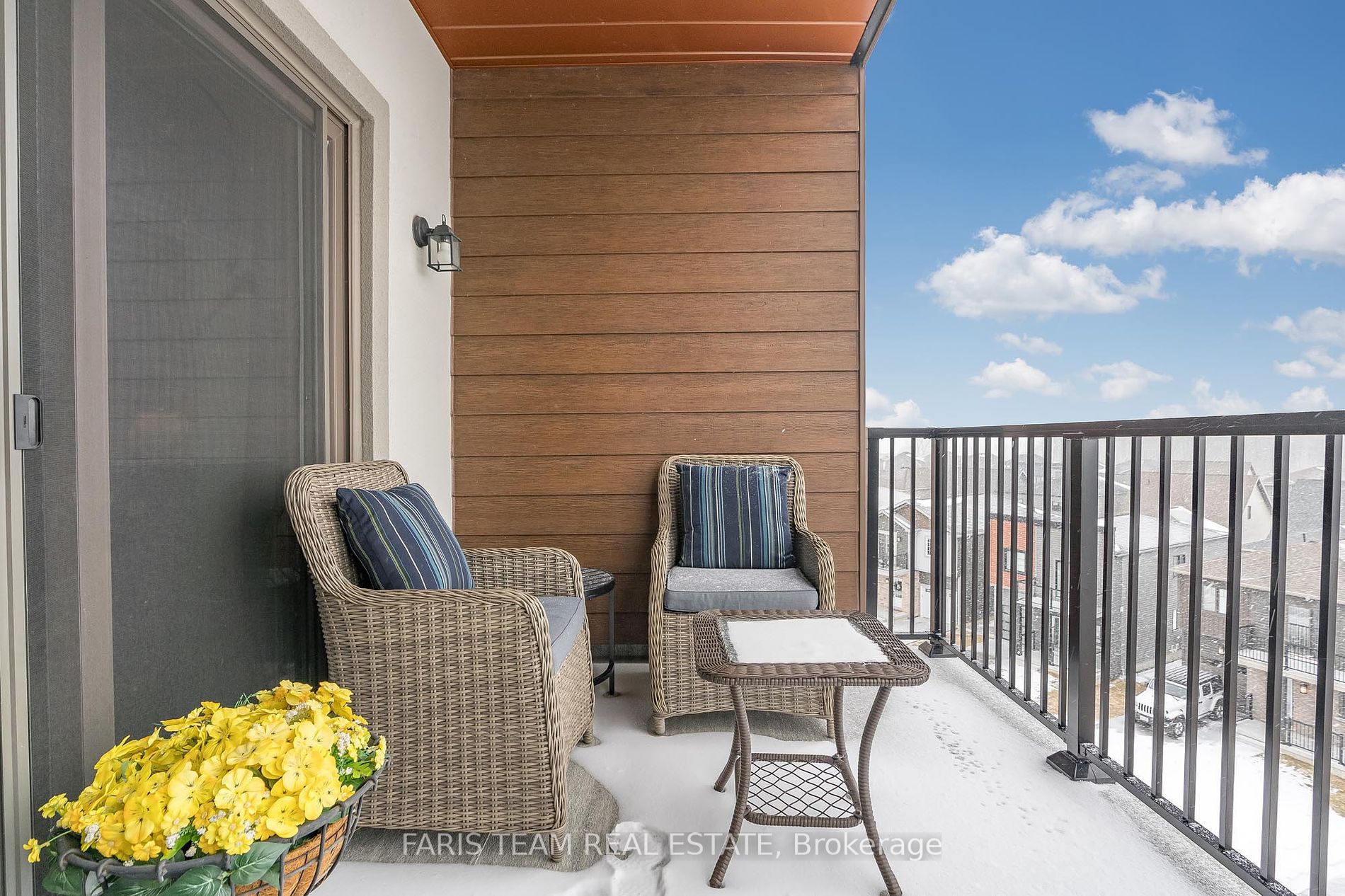 54 Koda St, #402