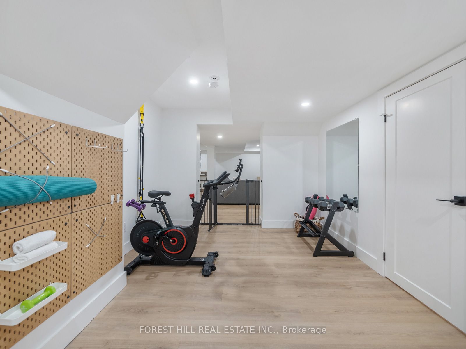7 Turner Dr