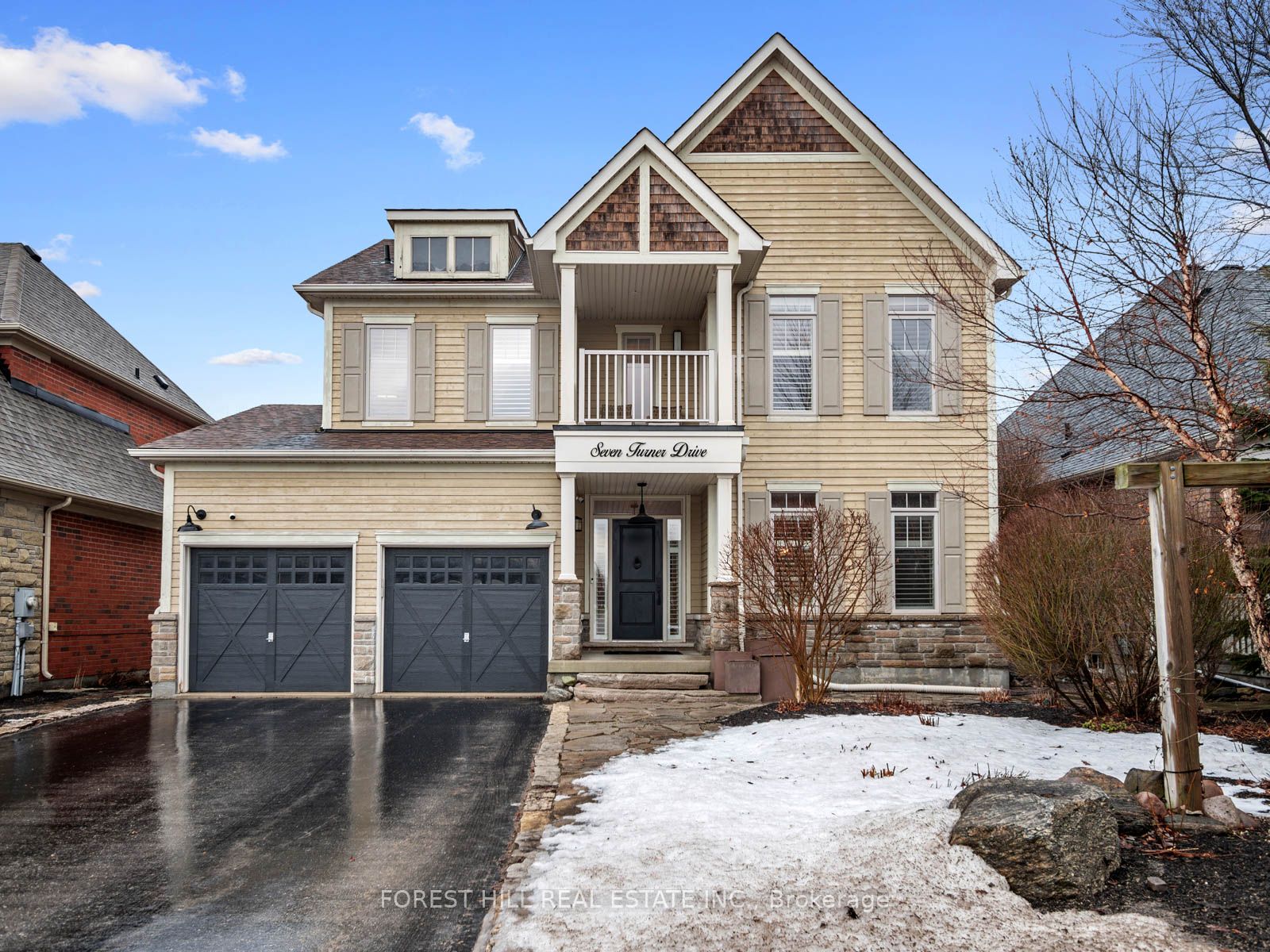 7 Turner Dr