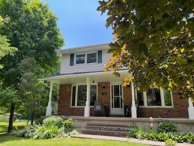 80 Mary St