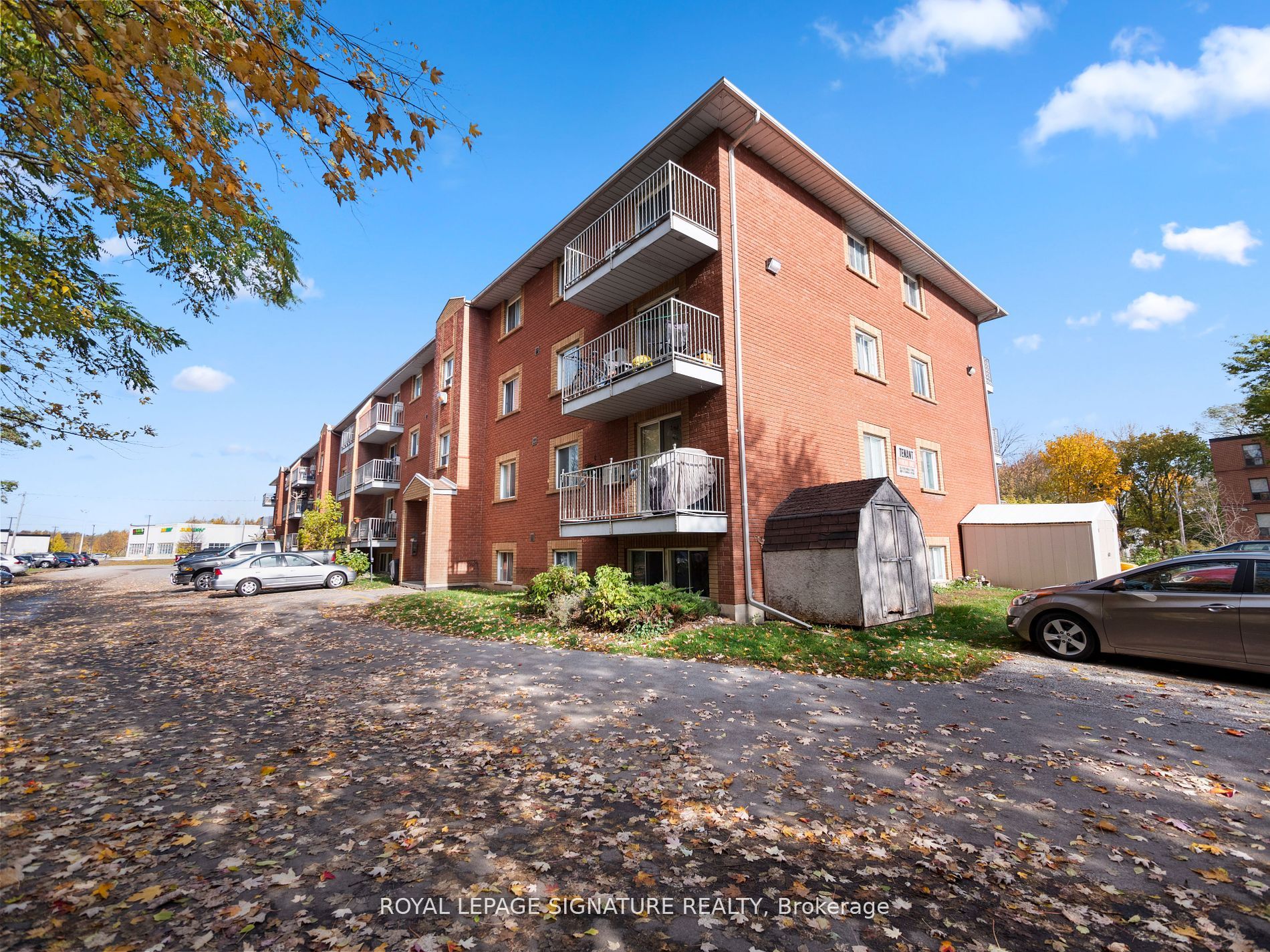 135 Atherley Rd, #C301