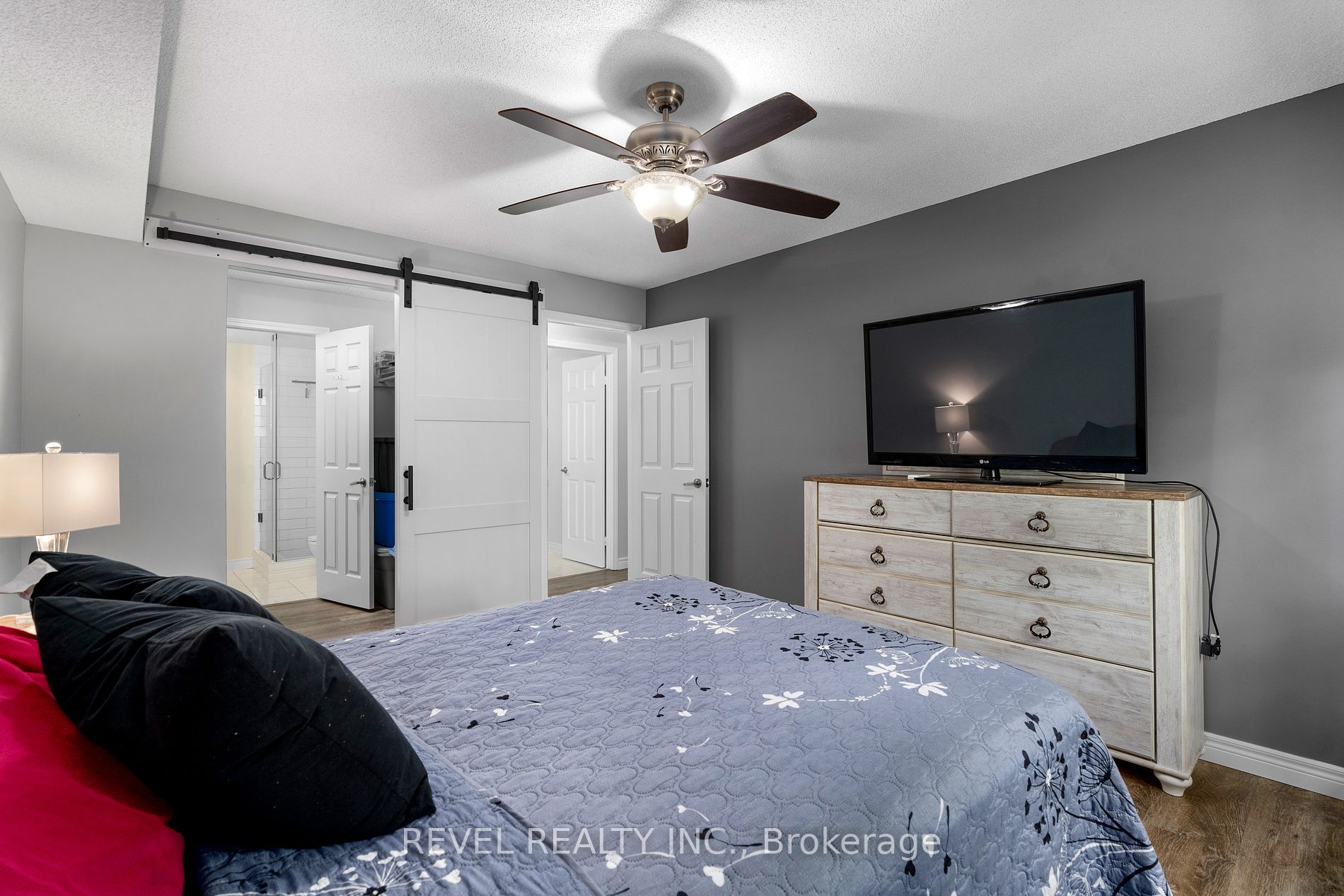 107 Bond St, #306