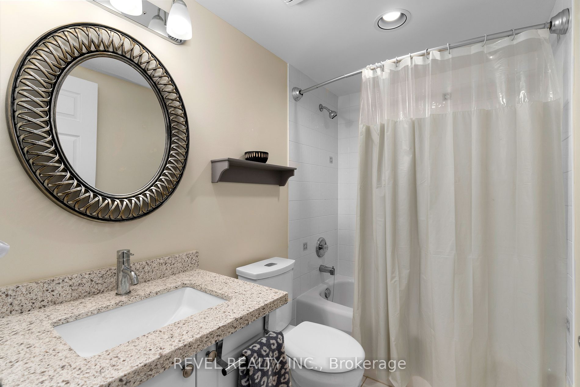 107 Bond St, #306