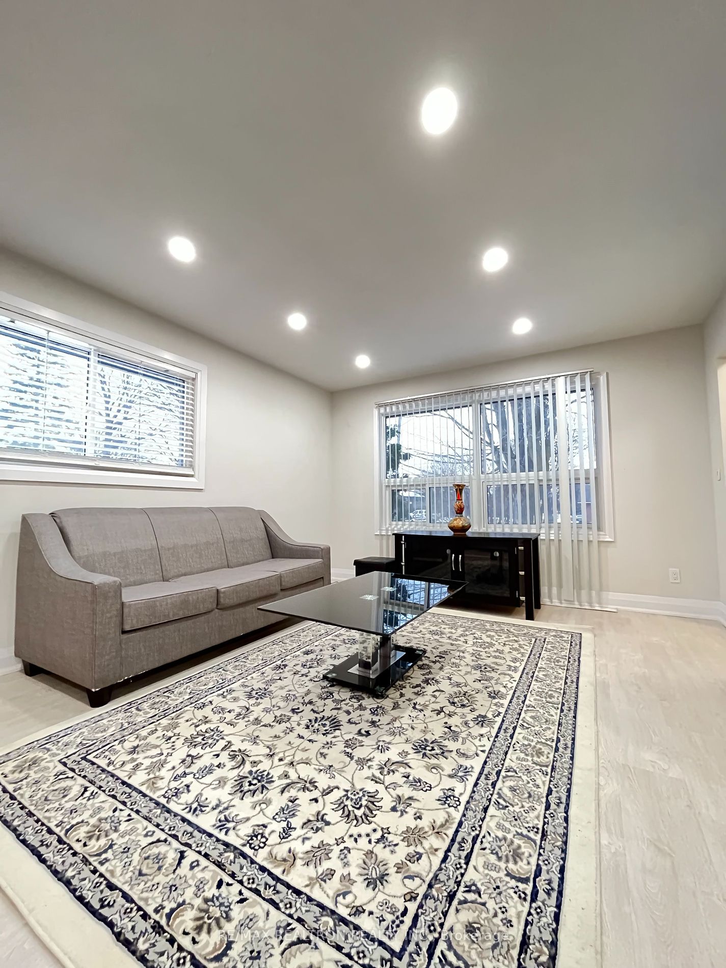 35 Fittons Road W