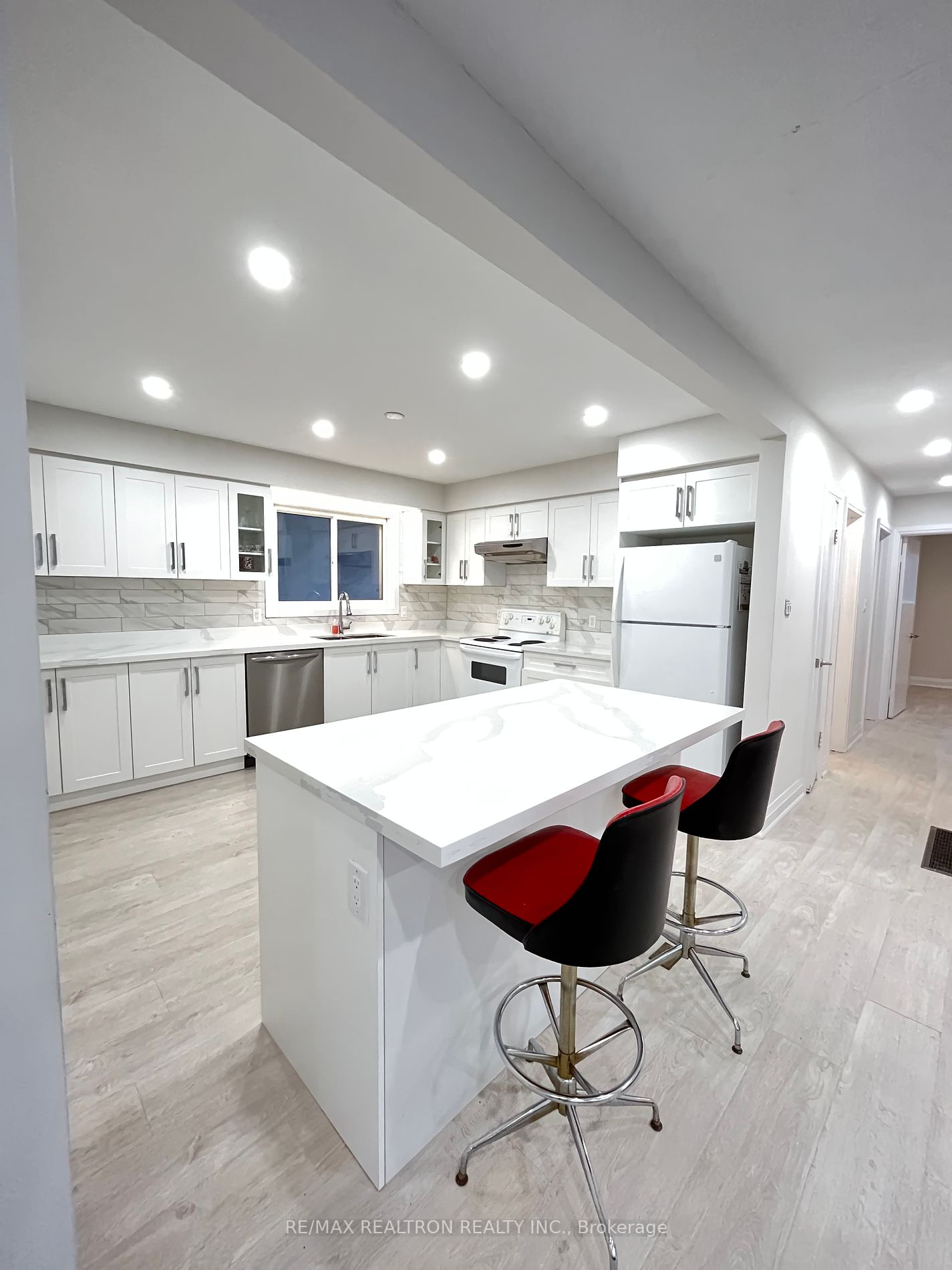 35 Fittons Road W