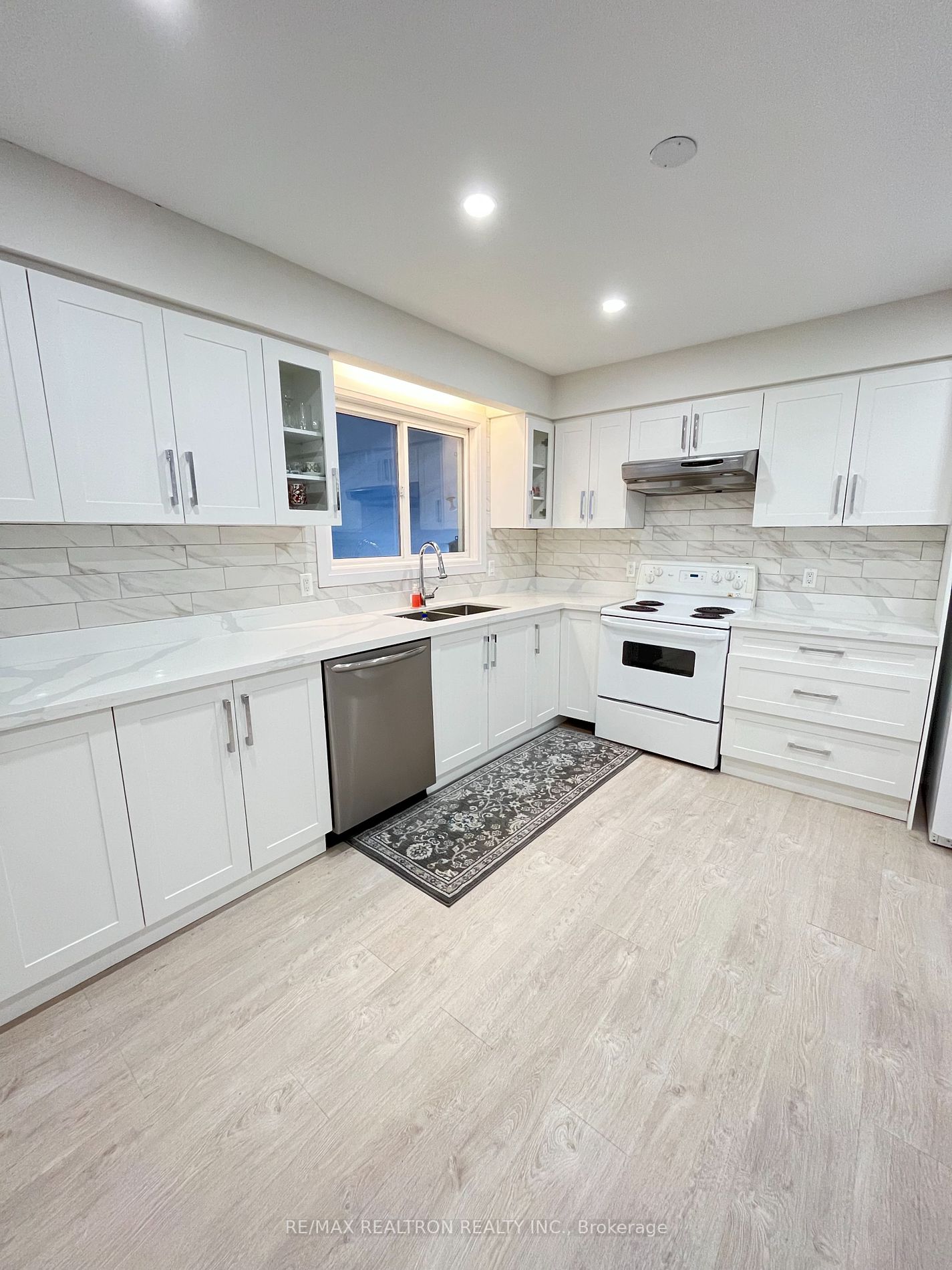 35 Fittons Road W