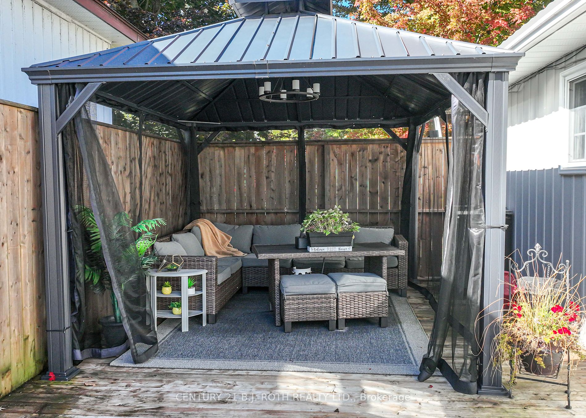 329 Collins Dr