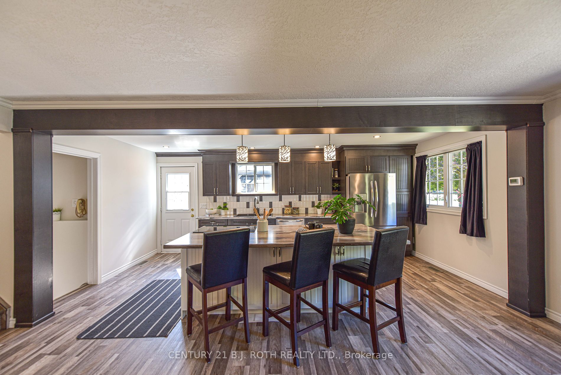 329 Collins Dr