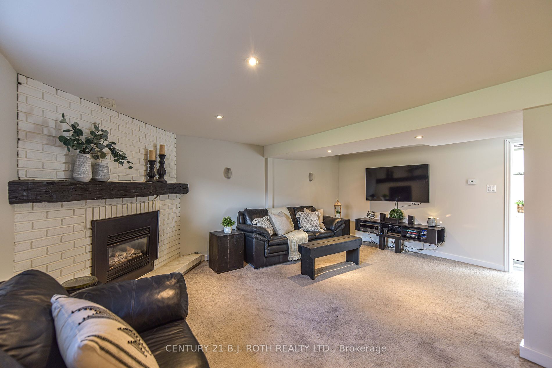 329 Collins Dr