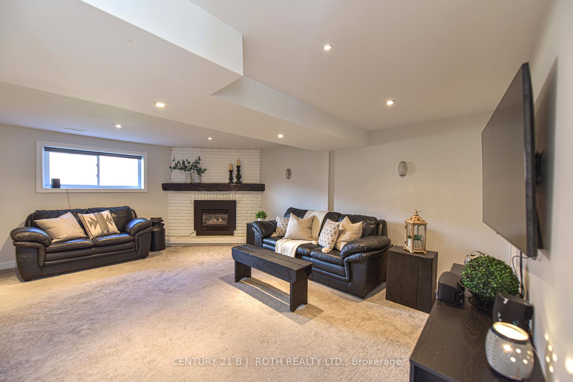 329 Collins Dr